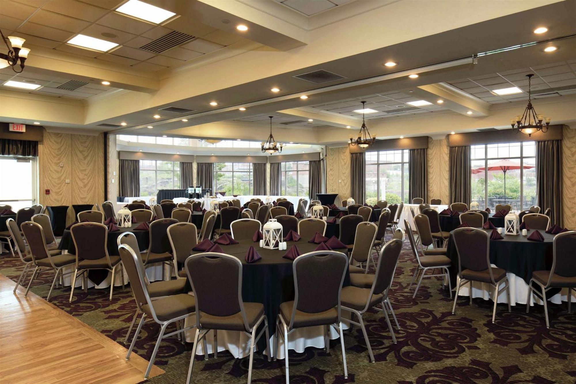 Hilton Garden Inn Auburn Riverwatch Dış mekan fotoğraf