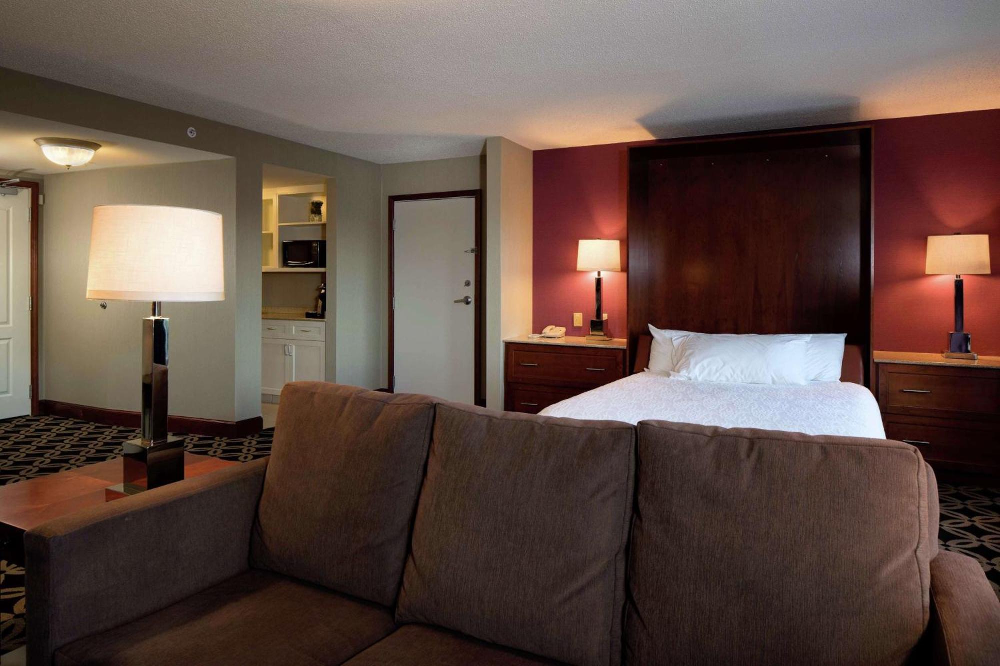 Hilton Garden Inn Auburn Riverwatch Dış mekan fotoğraf