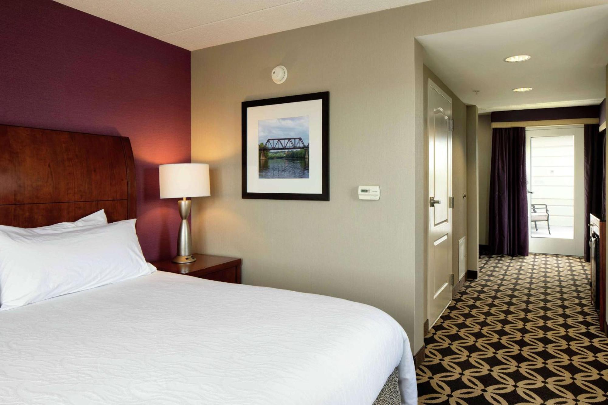 Hilton Garden Inn Auburn Riverwatch Dış mekan fotoğraf