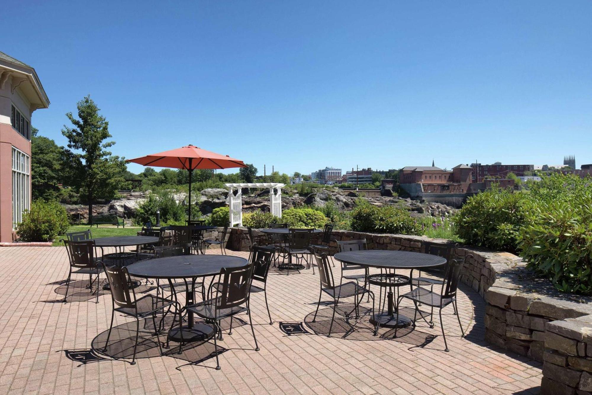 Hilton Garden Inn Auburn Riverwatch Dış mekan fotoğraf